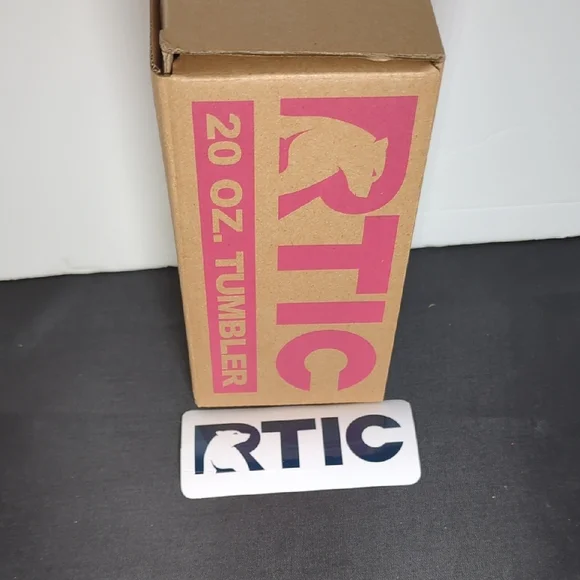 RTIC Hot Pink 20 oz Tumbler new - Picture 4 of 4